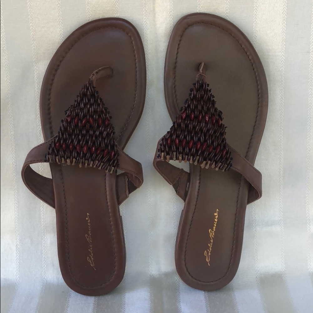 EUC Eddie Bauer brown thong flip flops size 7